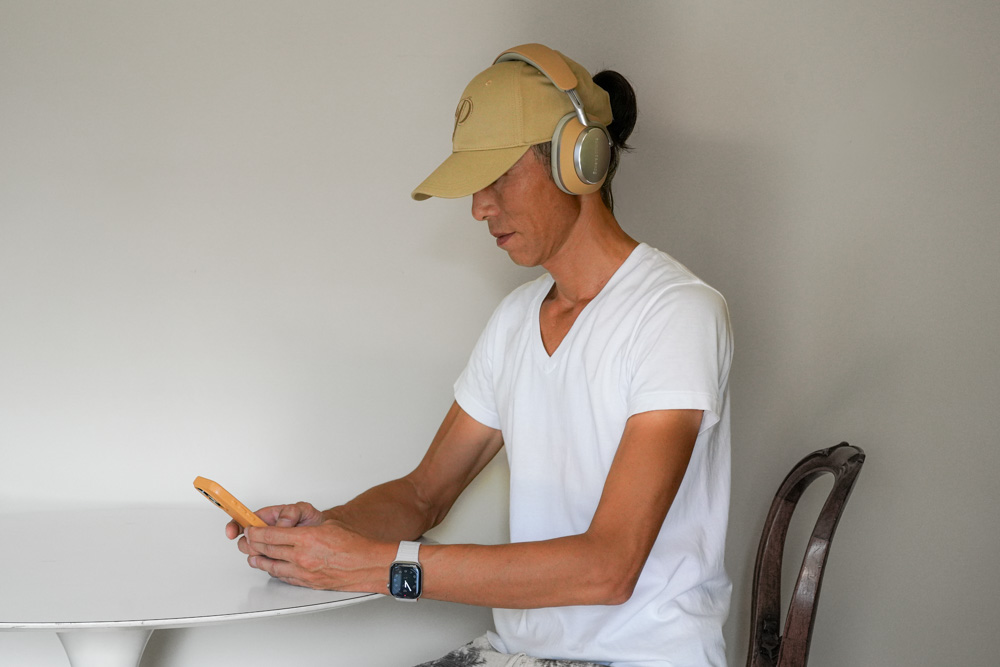 iPhoneの音質が格段に上がる！ aptX/LDACトランスミッター「Questyle QCC Dongle Pro」＋「Bowers & Wilkins Px8」でハイレゾ化