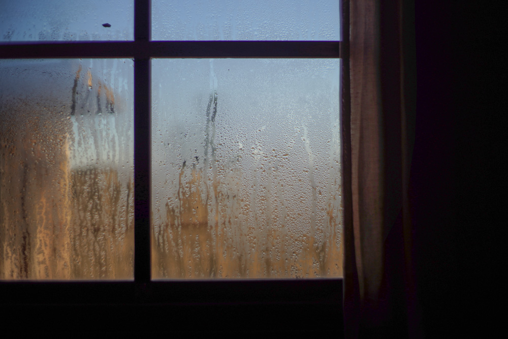 宇宙に浮かぶ地球という惑星に生きていることを思い出す瞬間