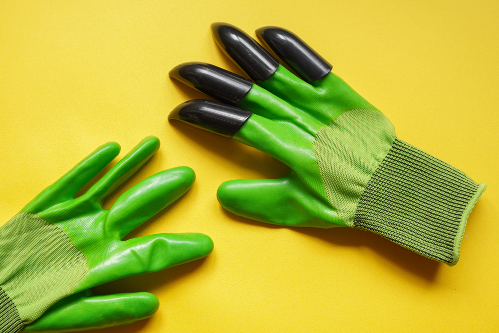 #67 Inforest Gardening Genie Gloves 爪付きモグラ手袋
