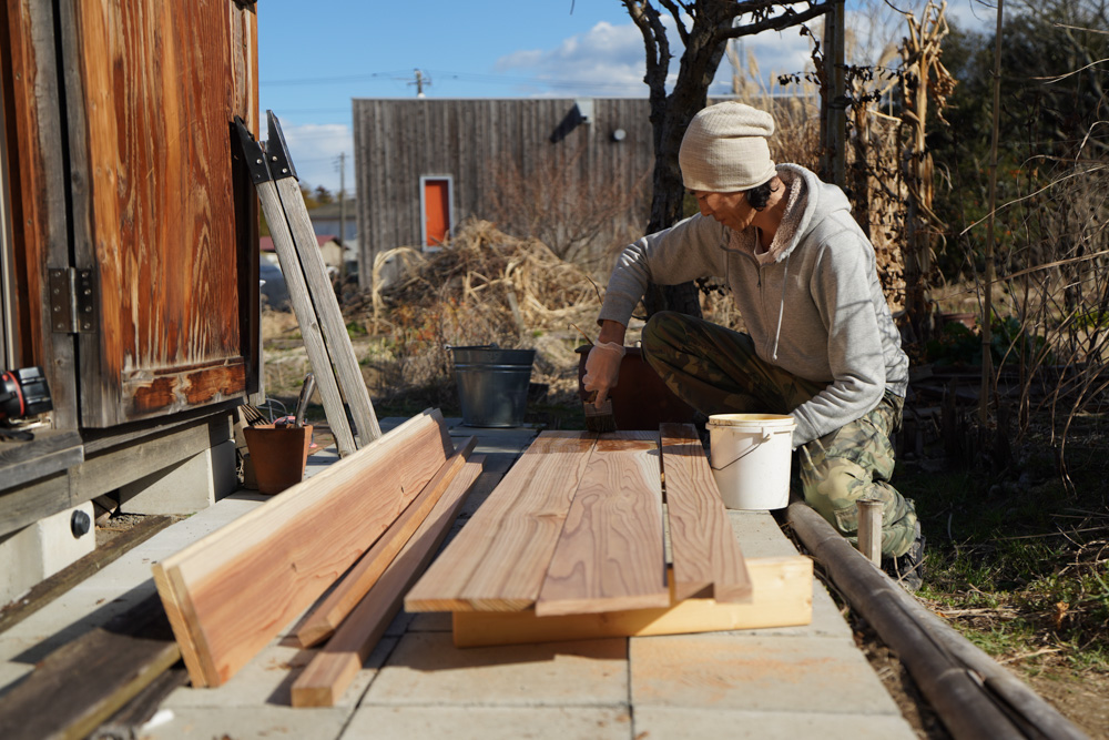 久しぶりのDIYに心躍る　小屋の破風板をリビルド＆リプレイス