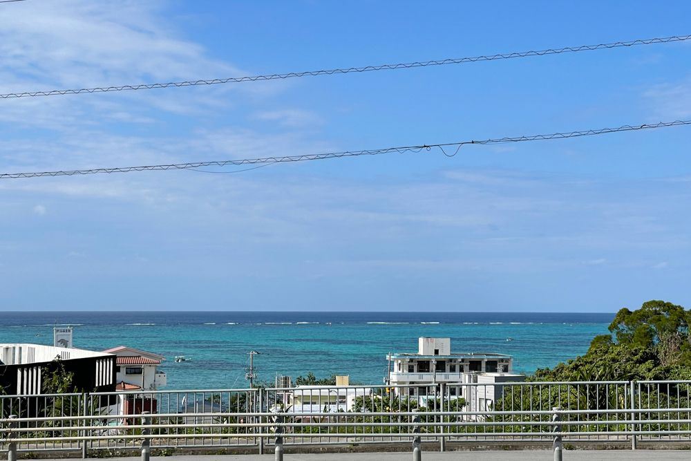 沖縄ワーケーションルームリノベーション　DIYパート DAY15　杉角材＋2x4で洗面台の組み立て