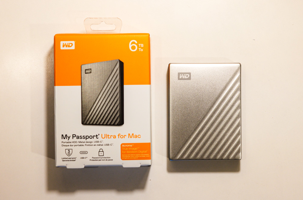 SSD高騰時代のバックアップメディア選び 久しぶりに外付けHDDに戻る Western Digital WD Mac用ポータブルHDD 6TB for Mac