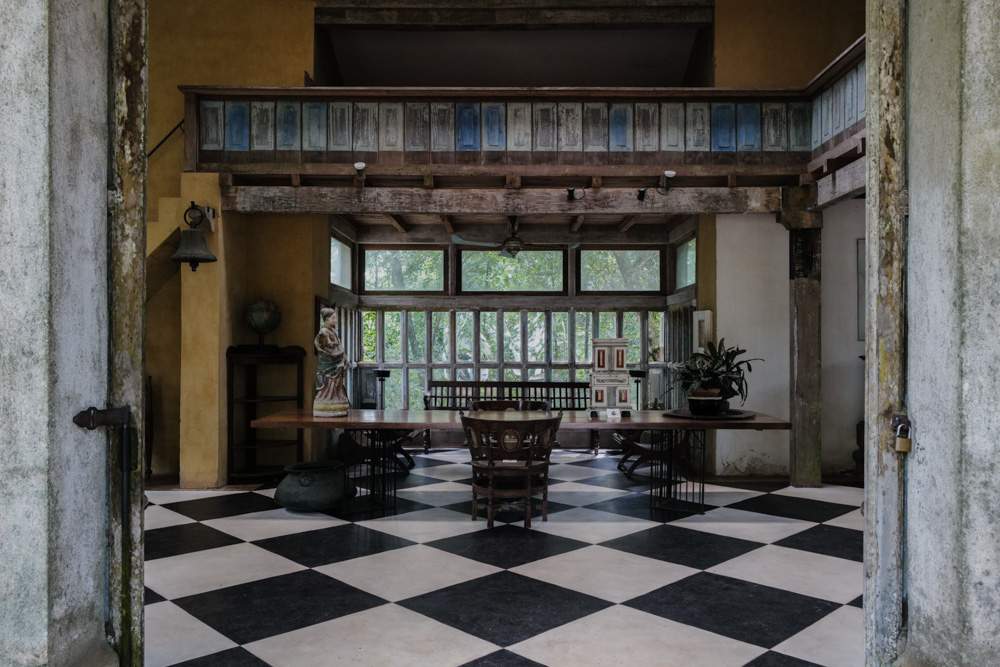 スリランカの建築家ジェフリー・バワの別荘 ルヌガンガへ　Lunuganga Estate by Geoffrey Bawa