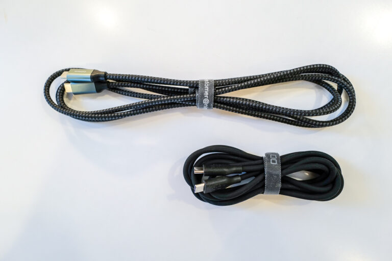 柔らかくてしなやかなシリコン製USBCケーブルを3種類試してみる CIO 柔らかいシリコンケーブル、Anker PowerLine III