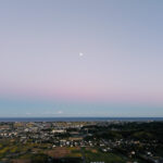 宇宙に浮かぶ地球という惑星に生きていることを思い出す瞬間